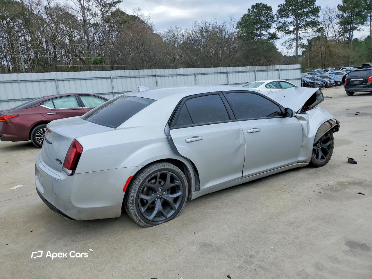 Chrysler 300 2021