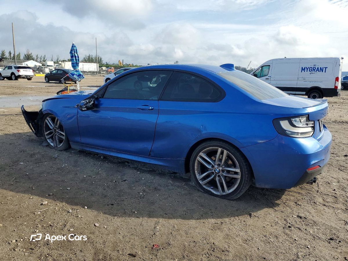 BMW Series 2 2016