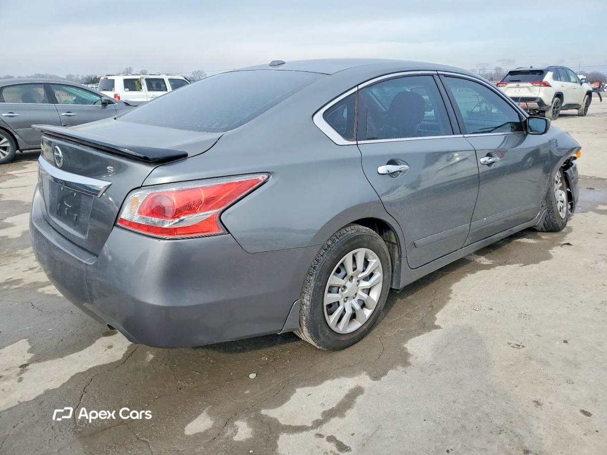 Nissan Altima 2015