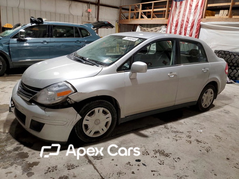 Nissan Versa 2010 - Image 1 of 13