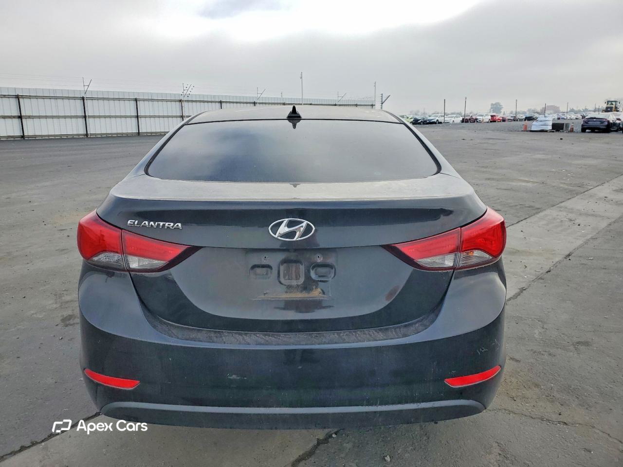 Hyundai Elantra 2016