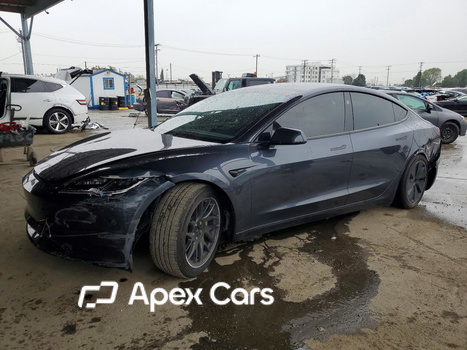 Tesla Model 3 2024 - Image 1 of 13