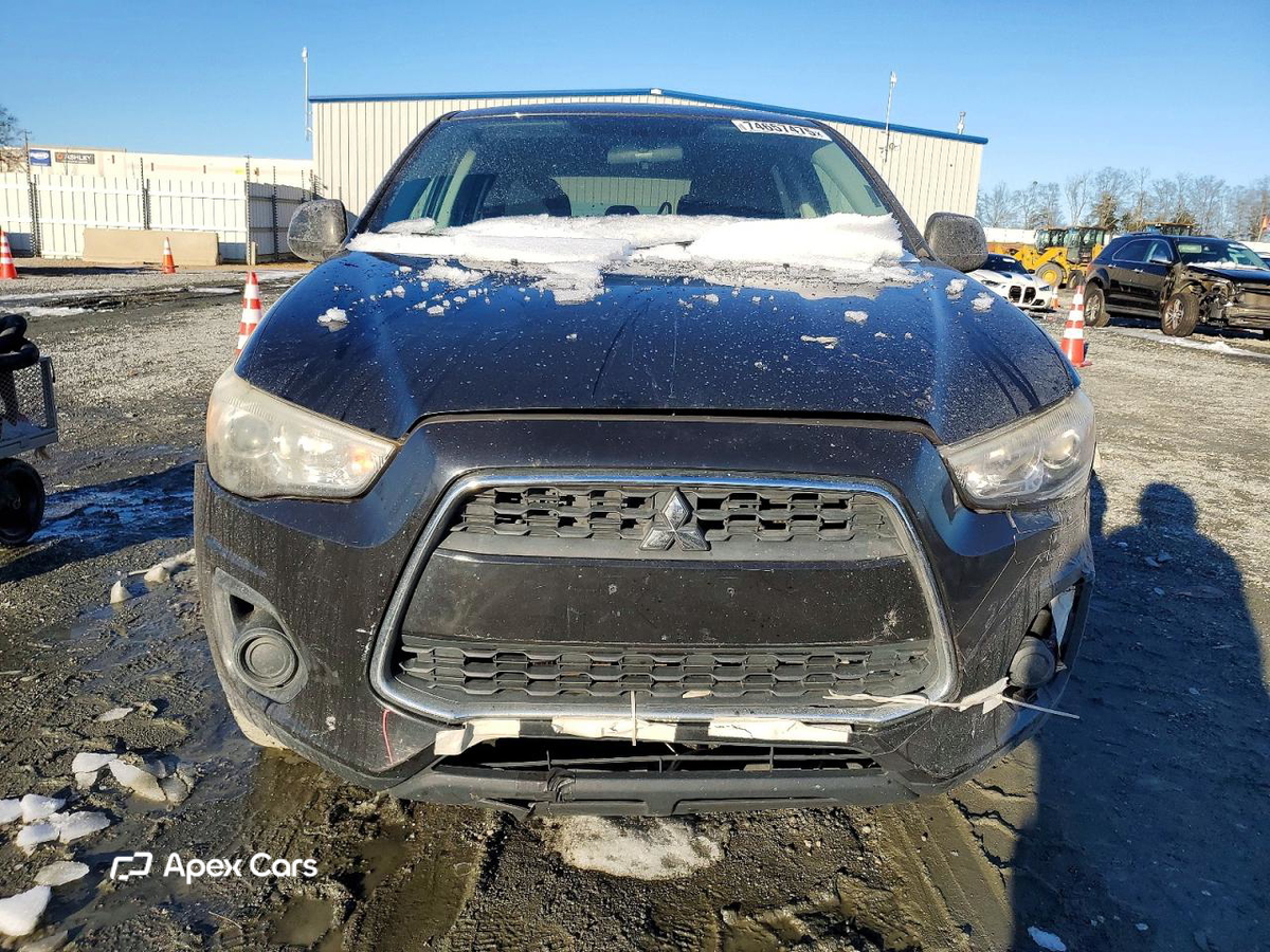 Mitsubishi Outlander 2015