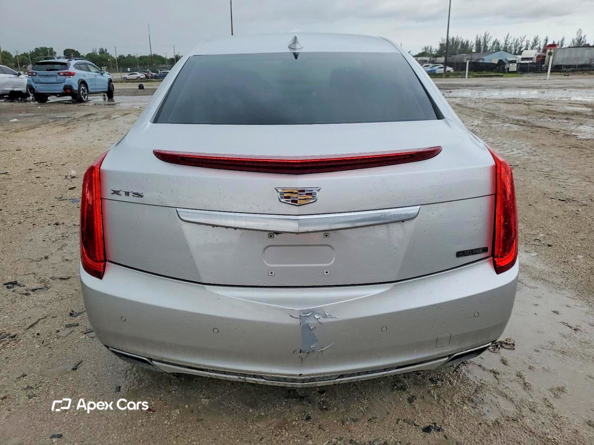 Cadillac XTS 2017