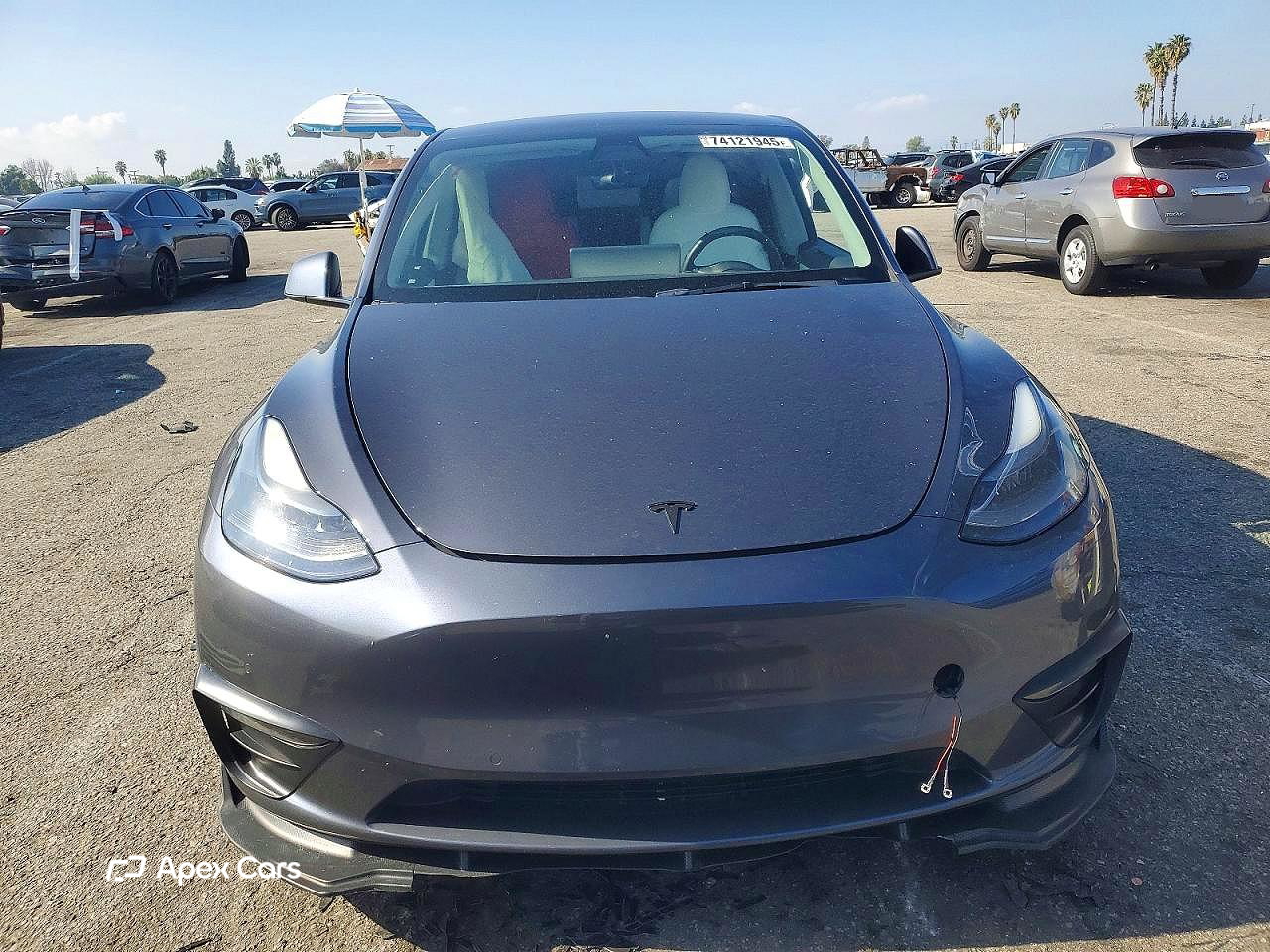Tesla Model Y 2022