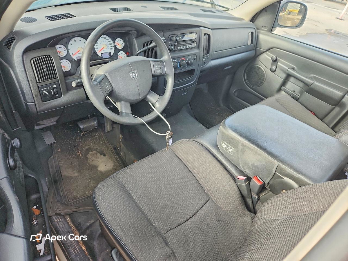 Dodge RAM 2004