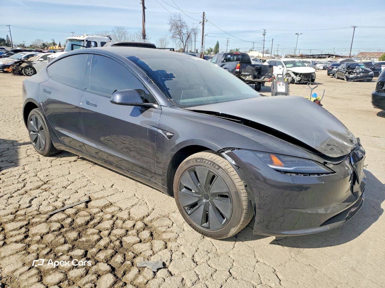 Tesla Model 3 2025