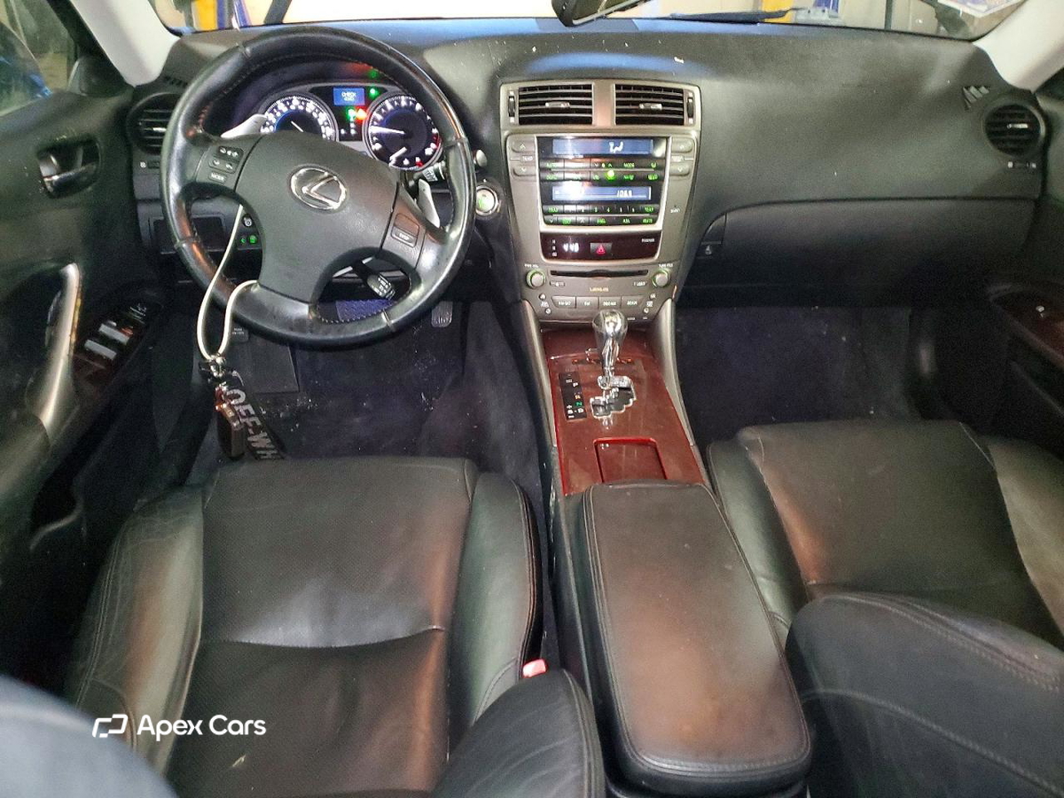 Lexus IS 2006