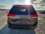 Toyota Sienna 2014