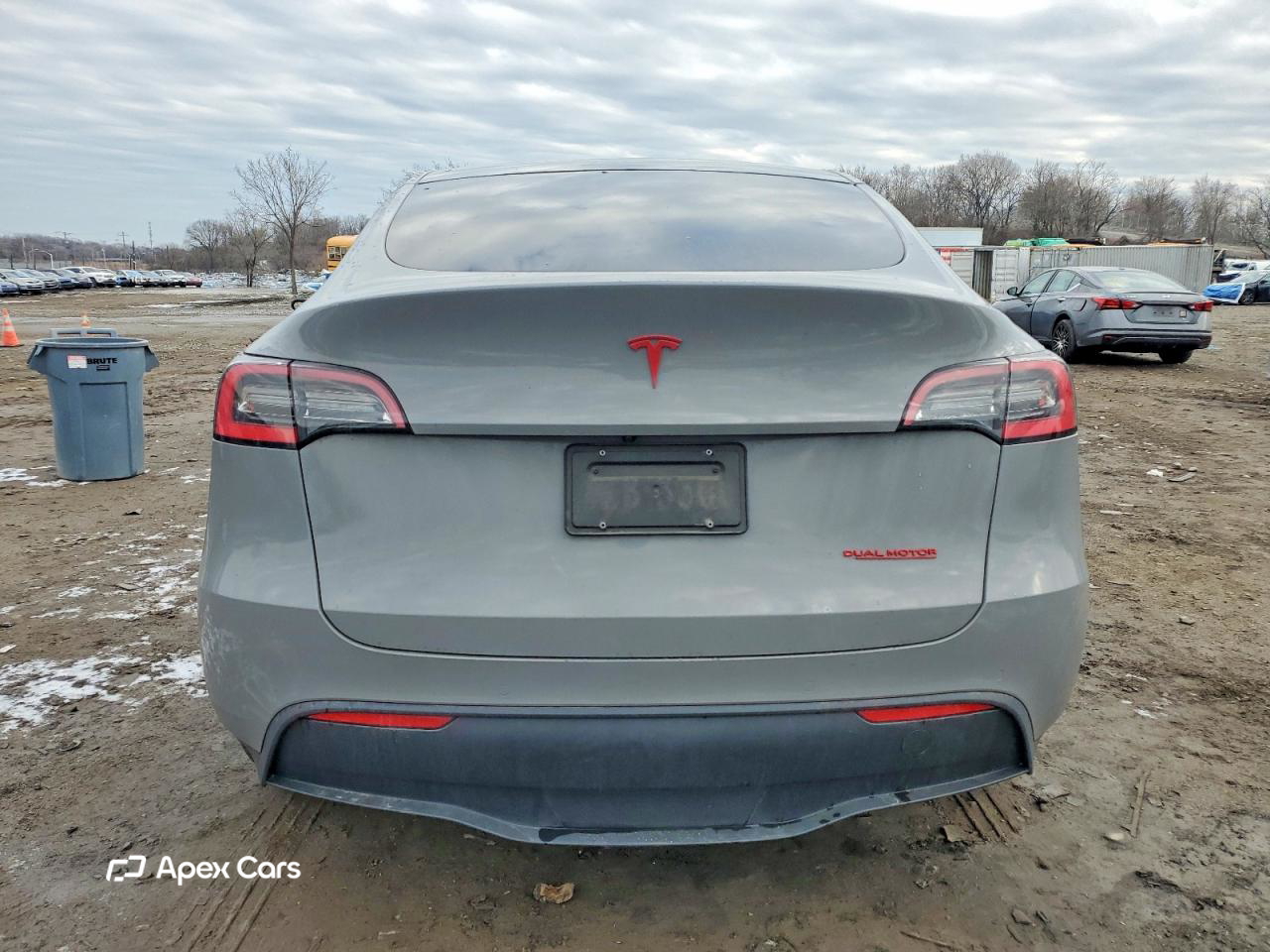 Tesla Model Y 2021