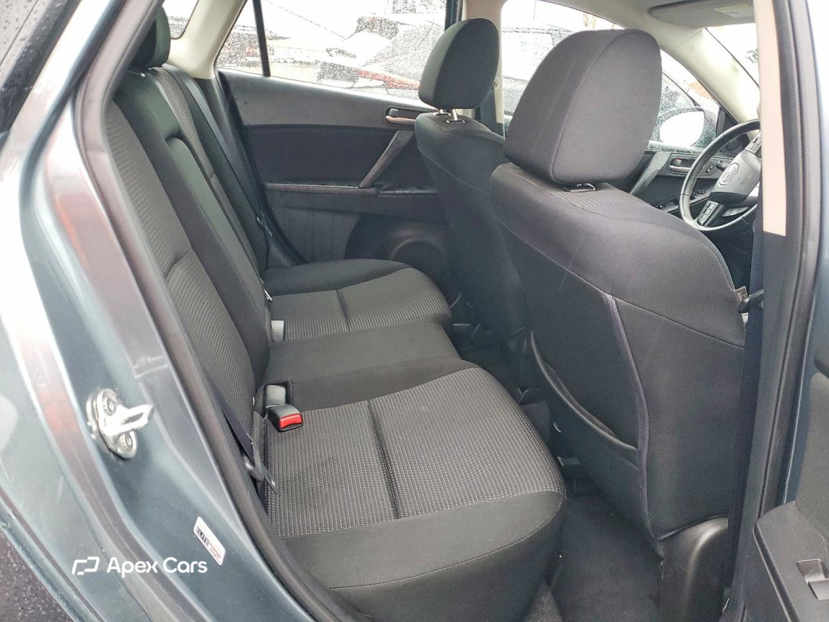 Mazda 3 2013