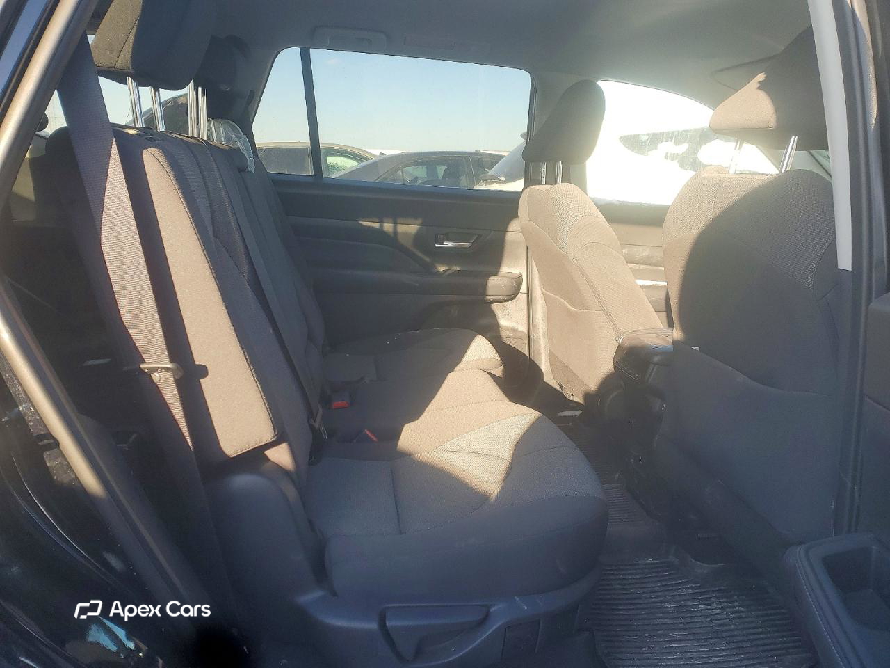 Toyota Highlander 2025