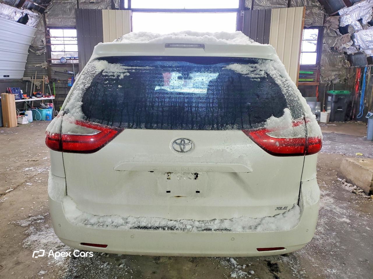 Toyota Sienna 2018