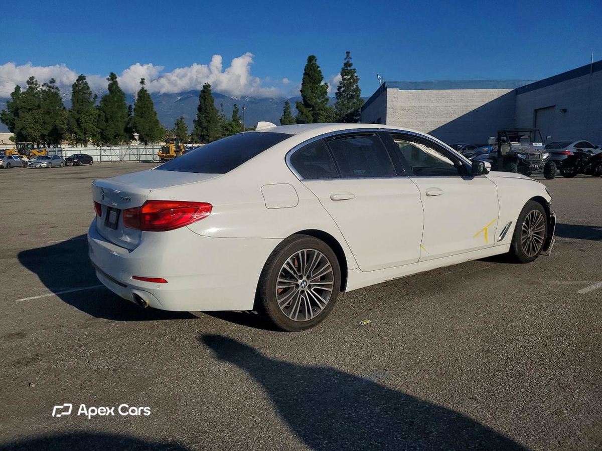 BMW Series 5 2019