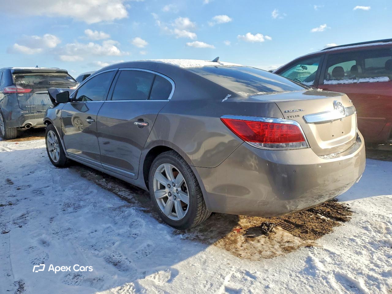 Buick LaCrosse 2011