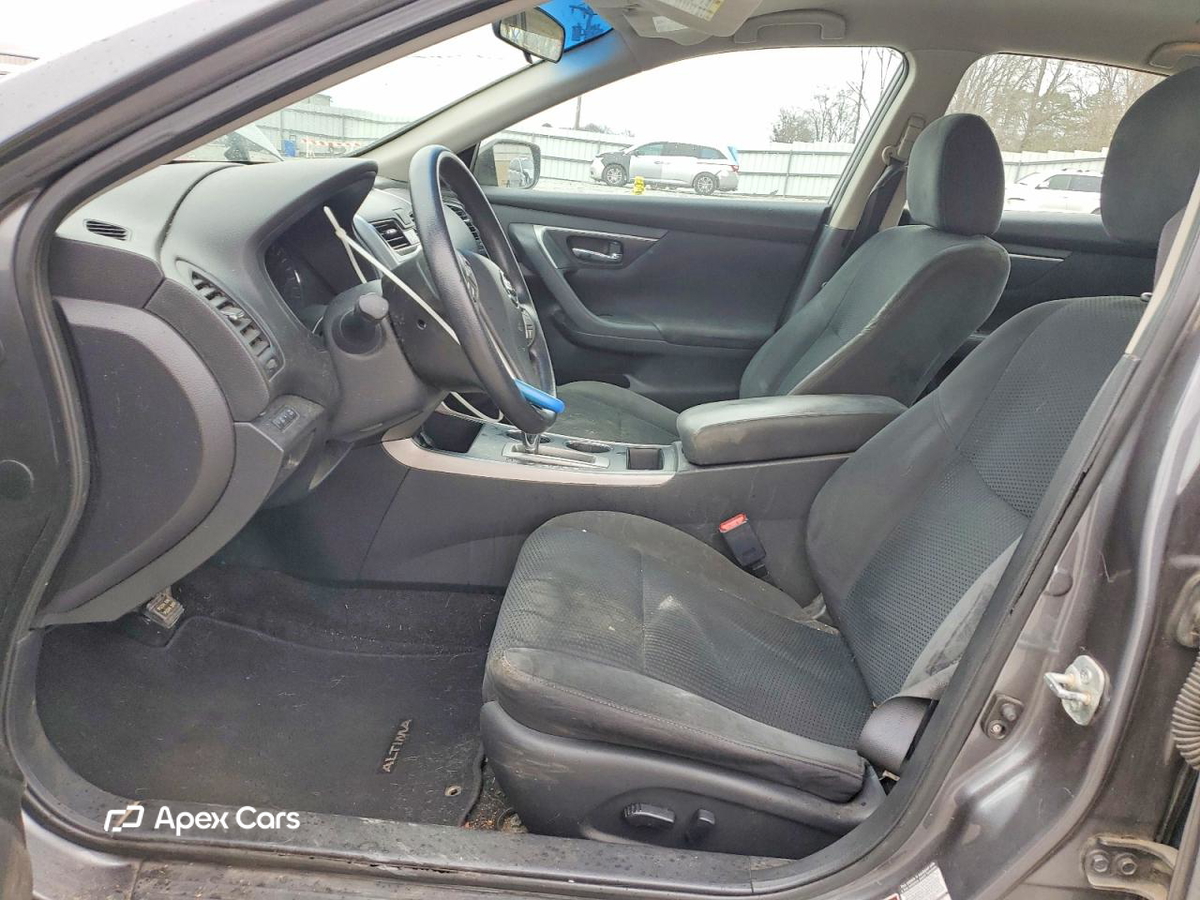Nissan Altima 2015