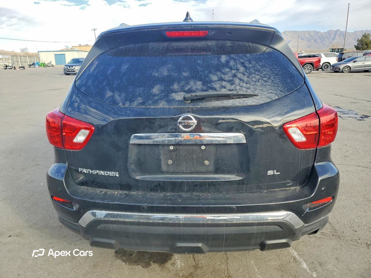 Nissan Pathfinder 2019