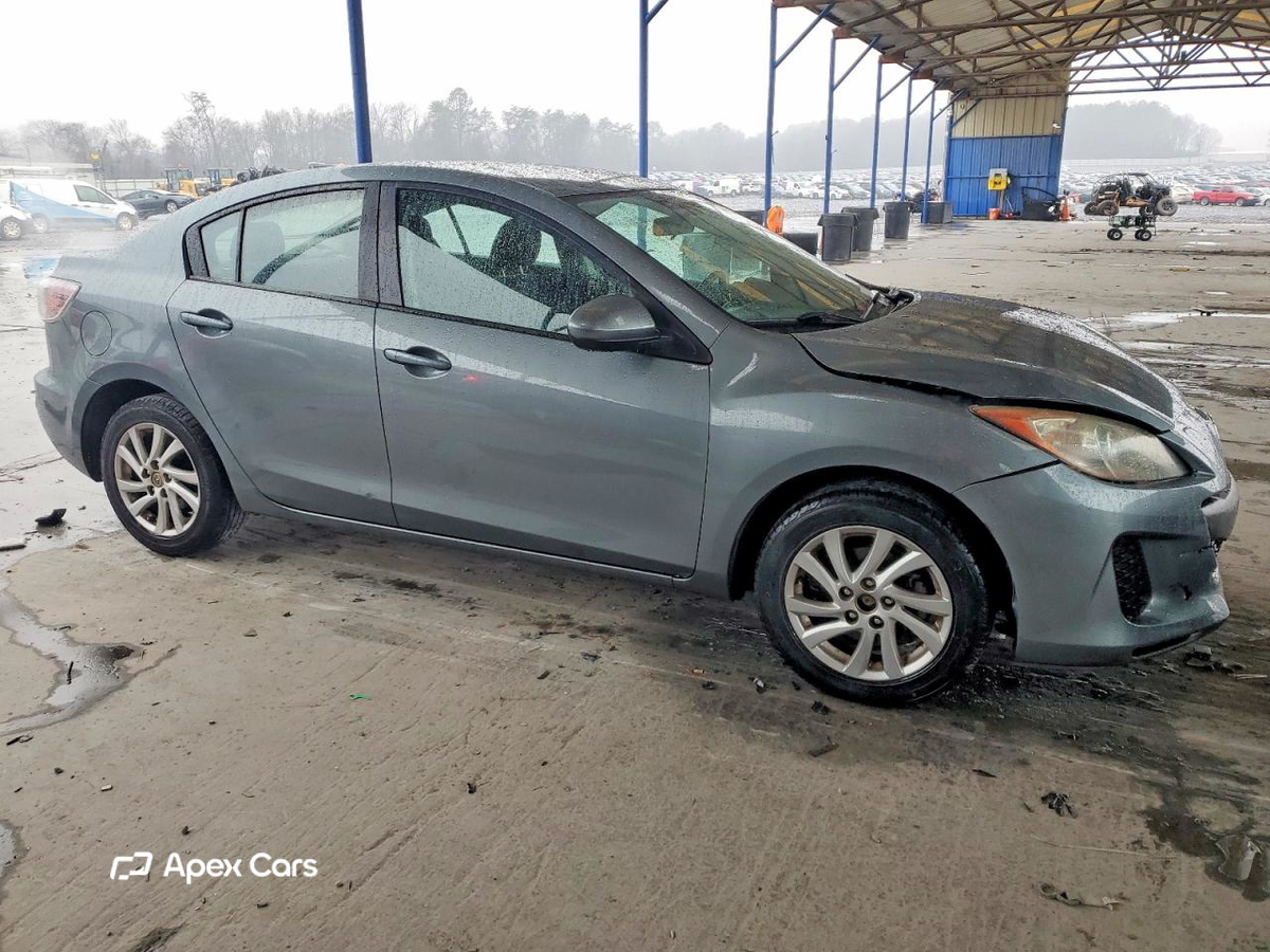Mazda 3 2012