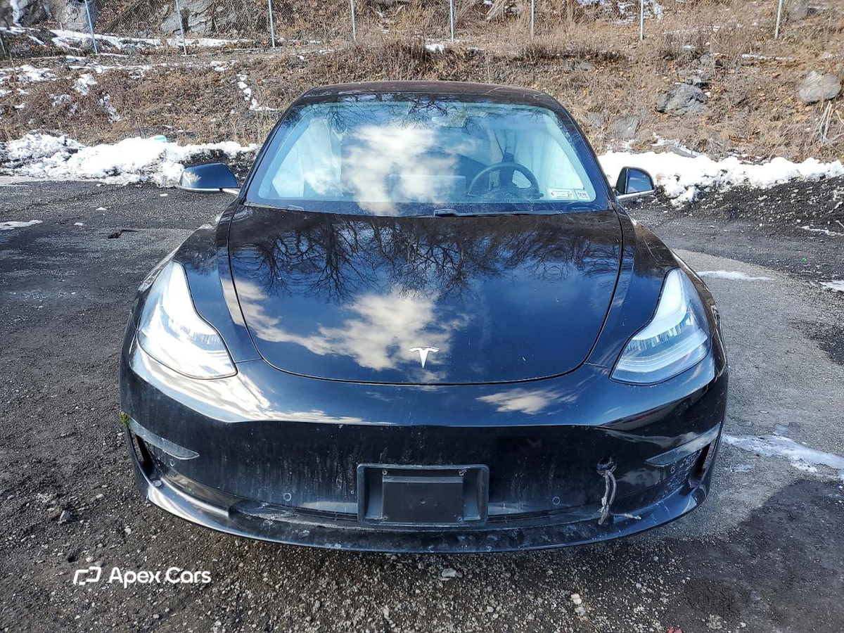 Tesla Model 3 2018