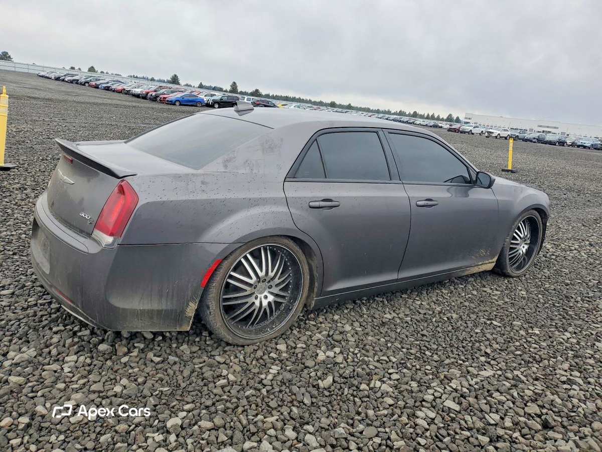 Chrysler 300 2019