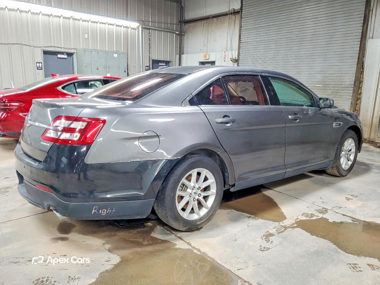 Ford Taurus 2015