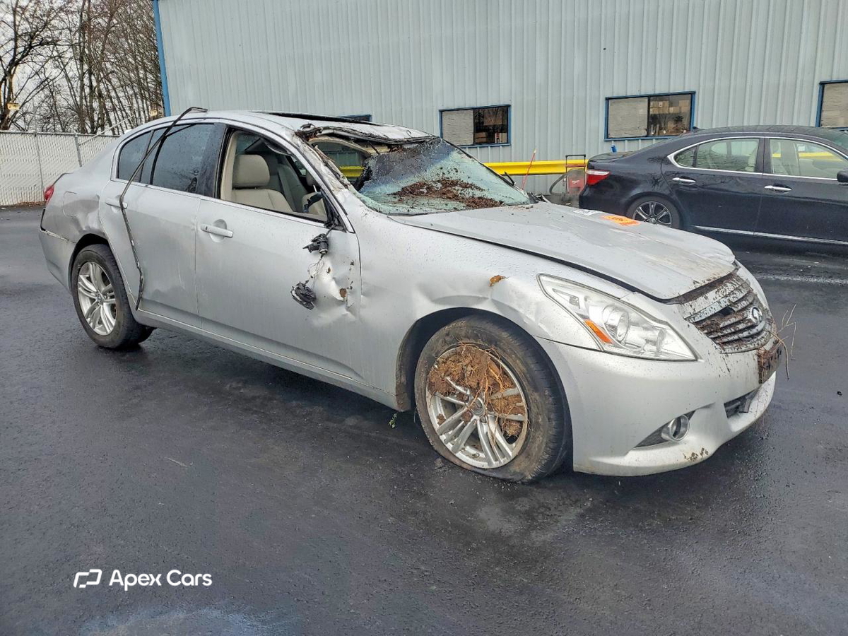 Infiniti G 2013