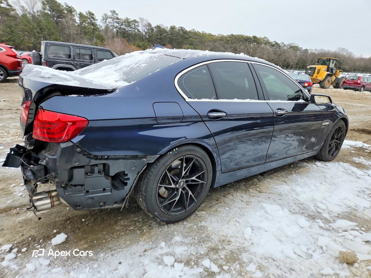 BMW Series 5 2011