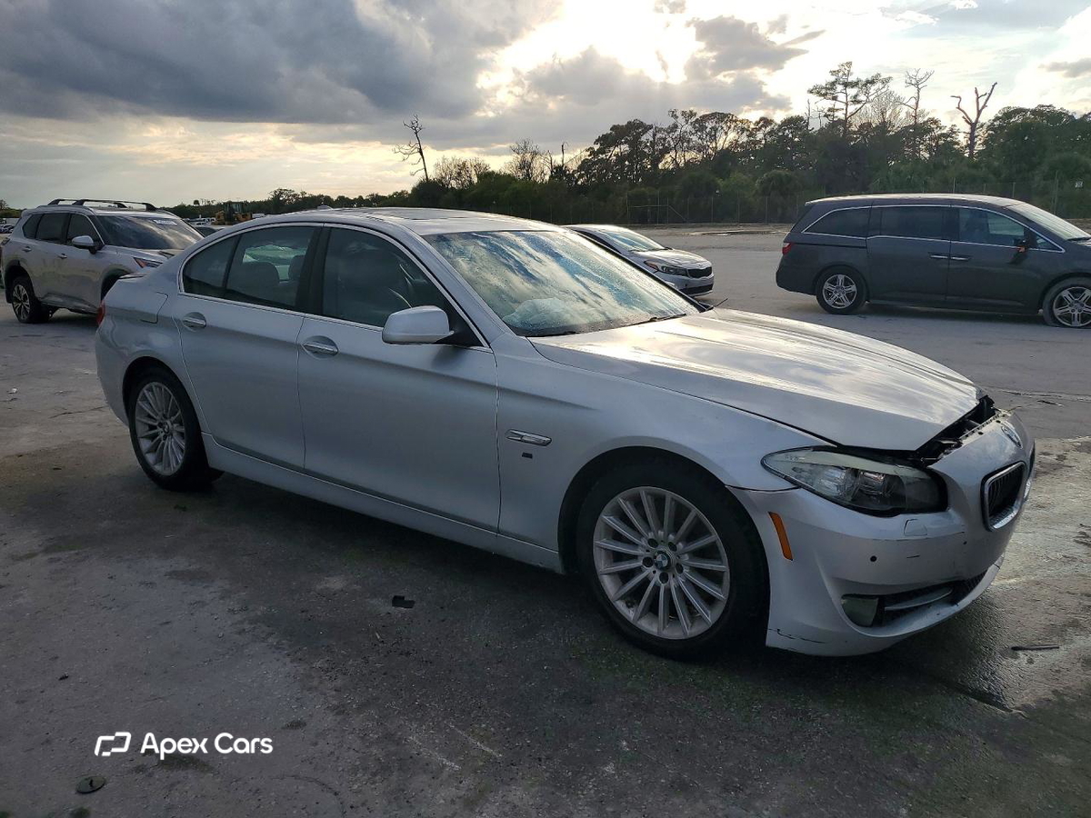 BMW Series 5 2012