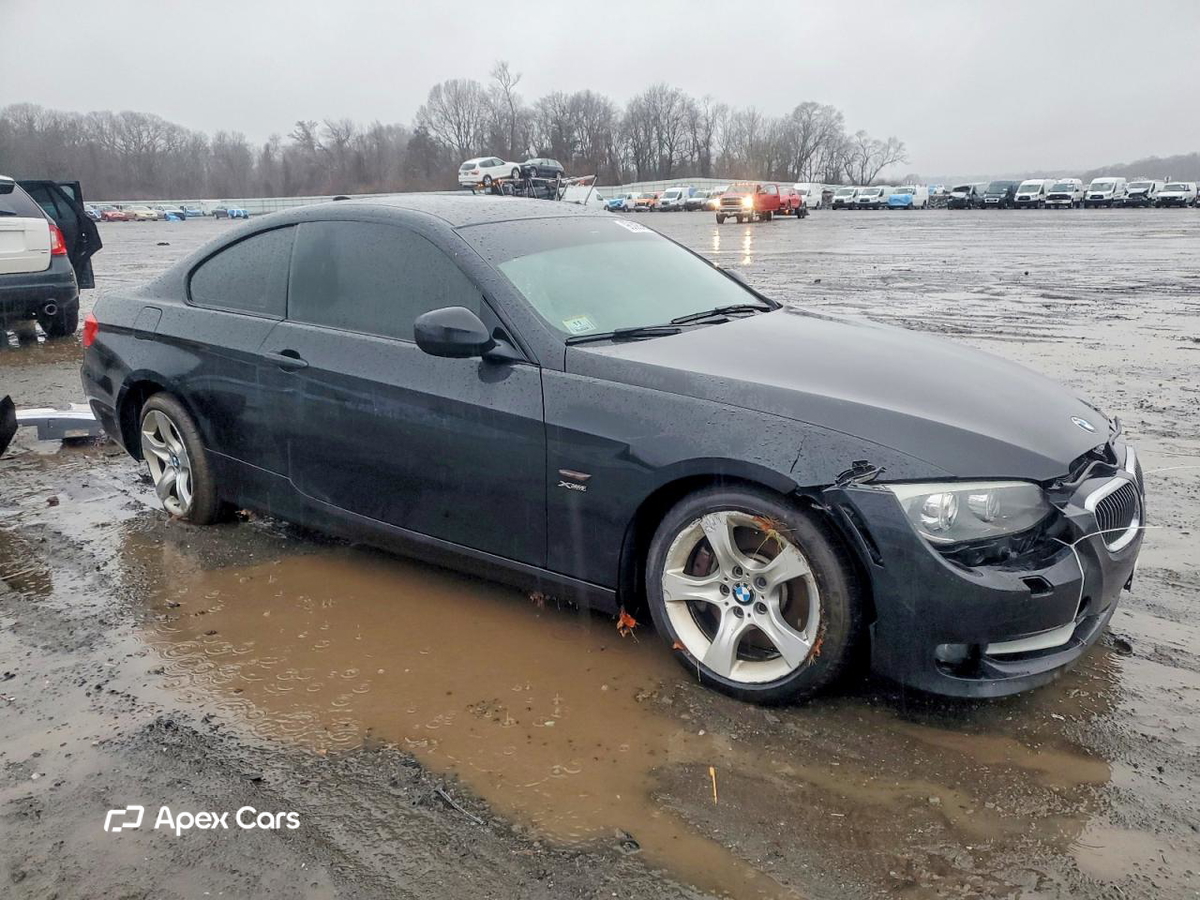 BMW Series 3 2012