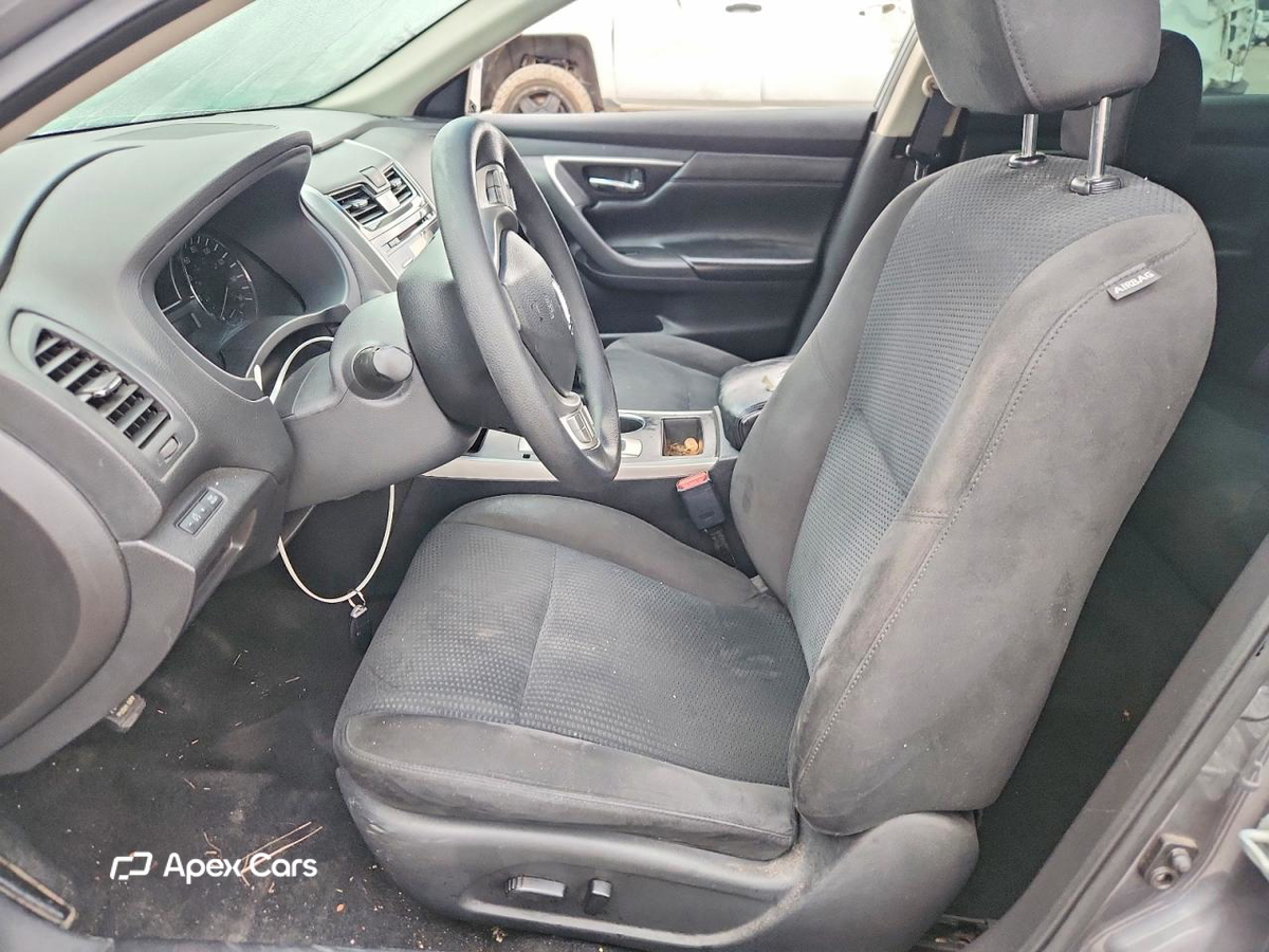 Nissan Altima 2015