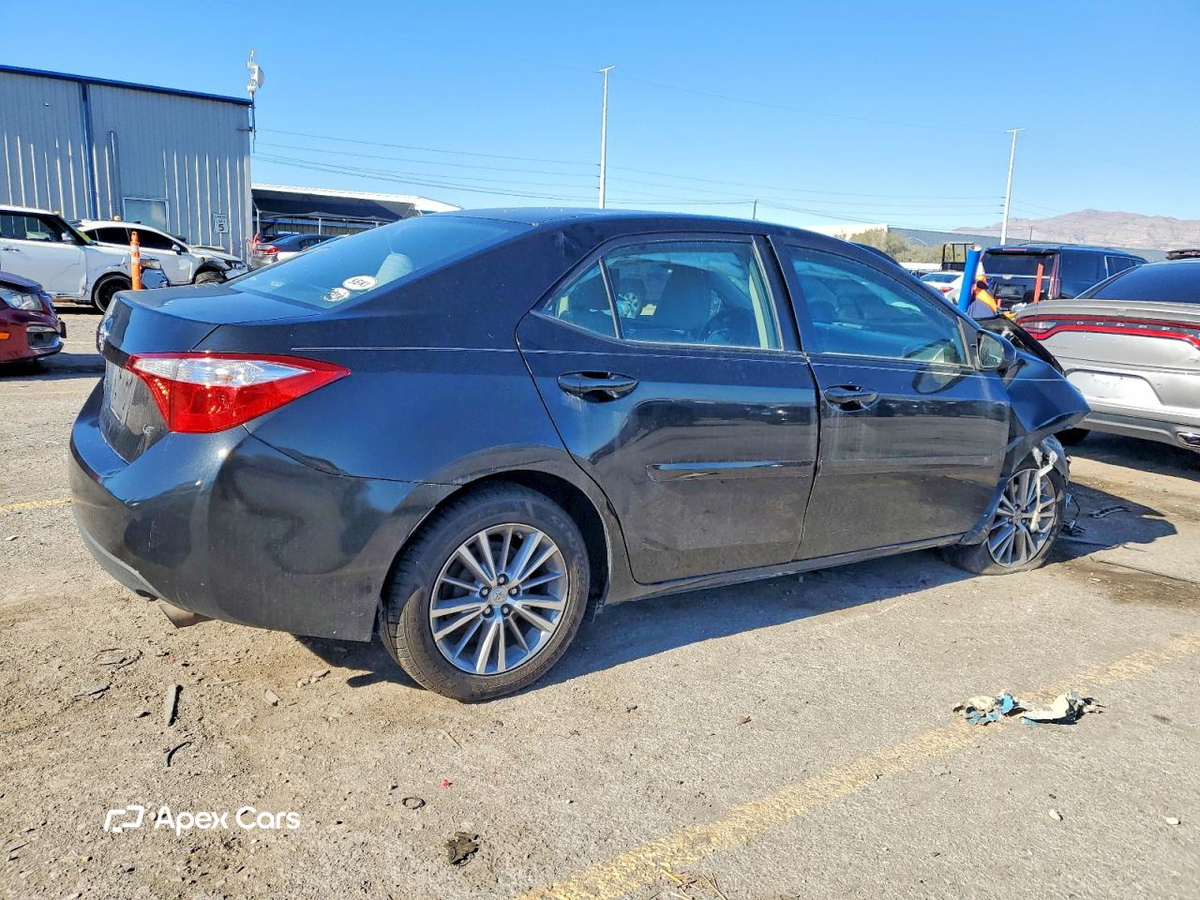 Toyota Corolla 2015