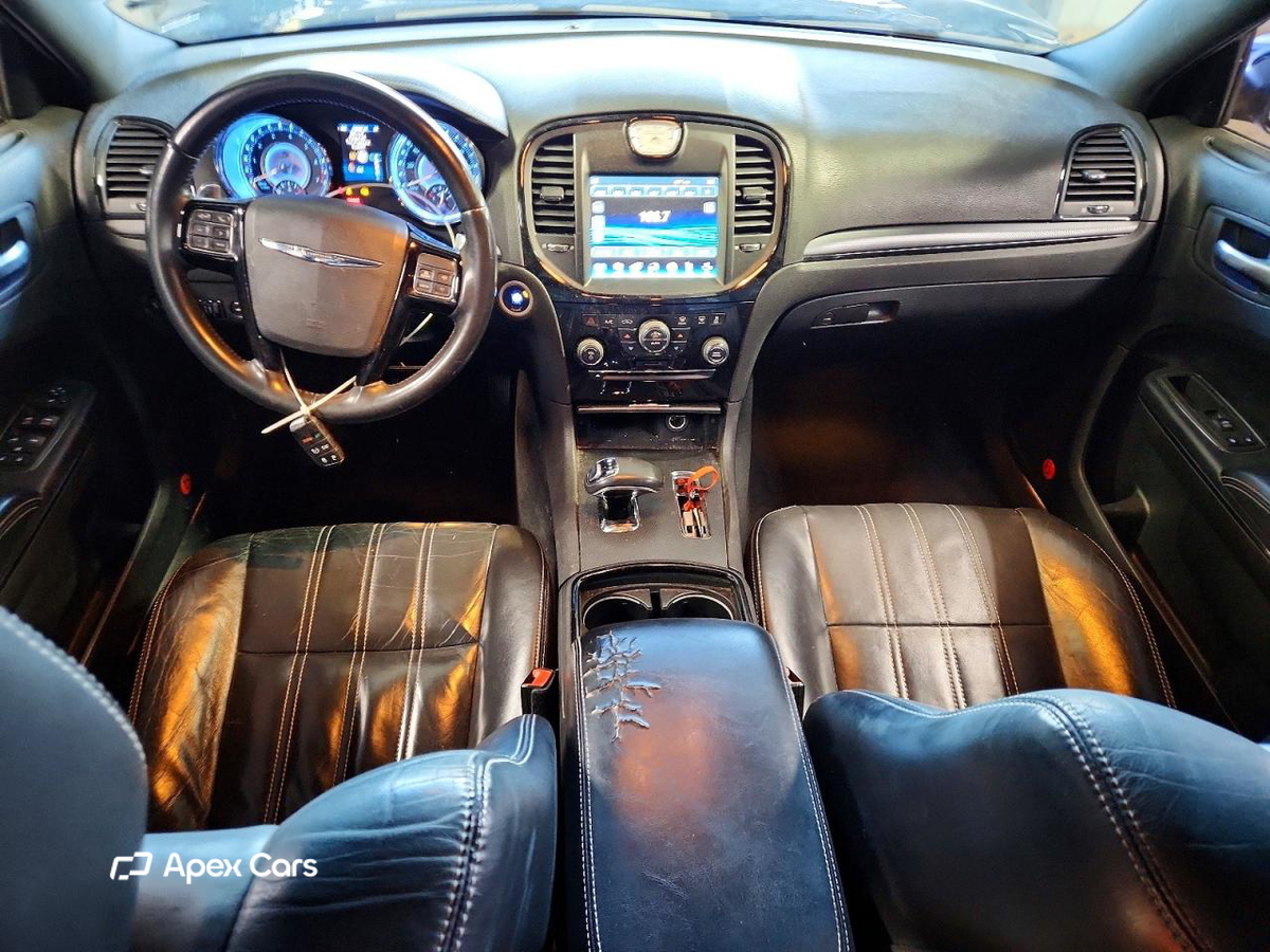 Chrysler 300 2013