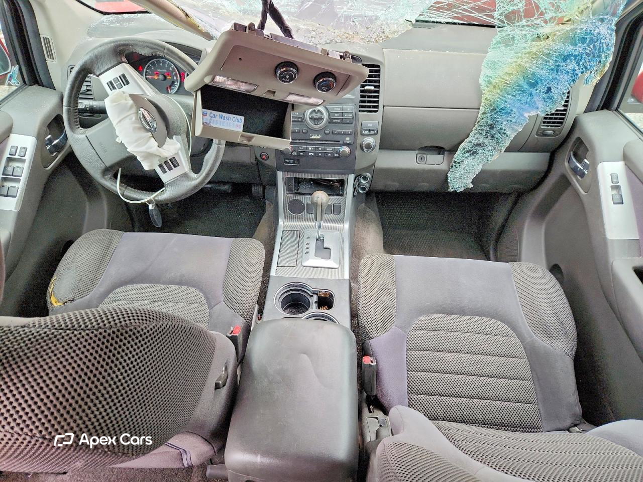 Nissan Pathfinder 2010