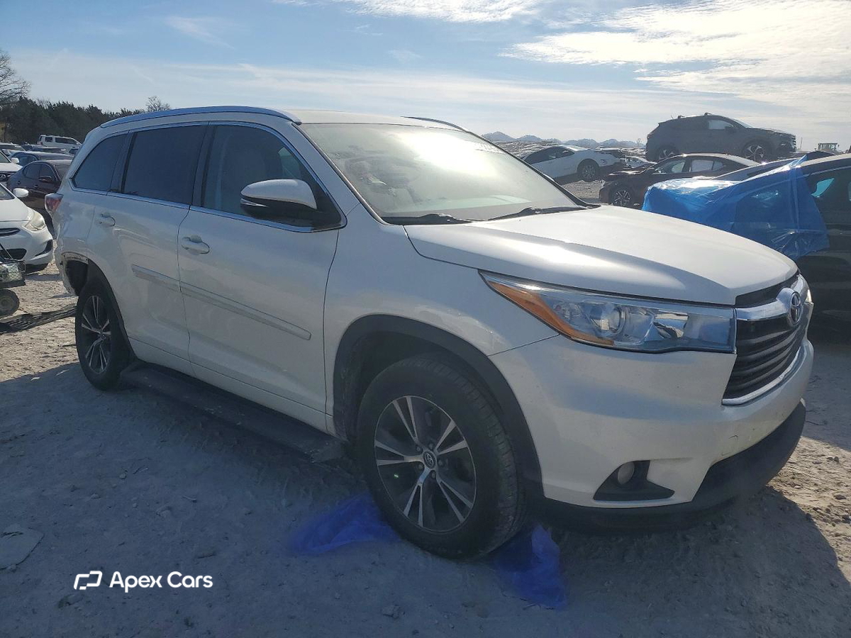 Toyota Highlander 2016
