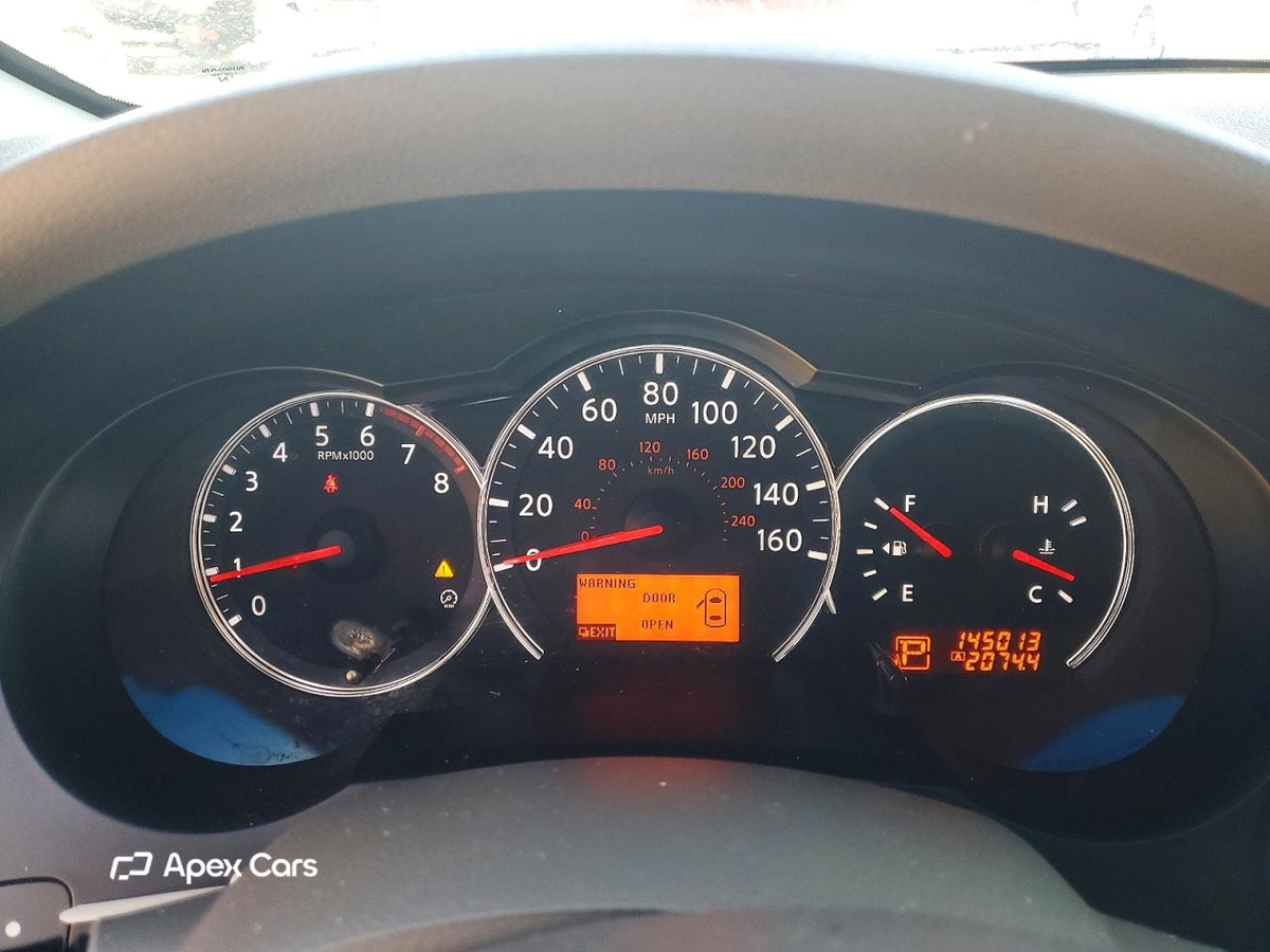 Nissan Altima 2011