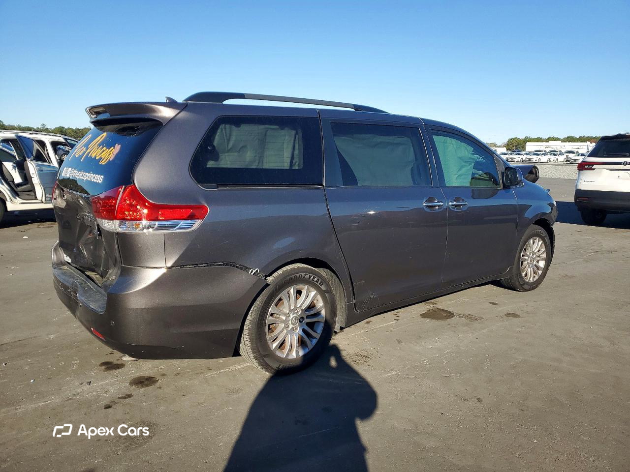 Toyota Sienna 2012