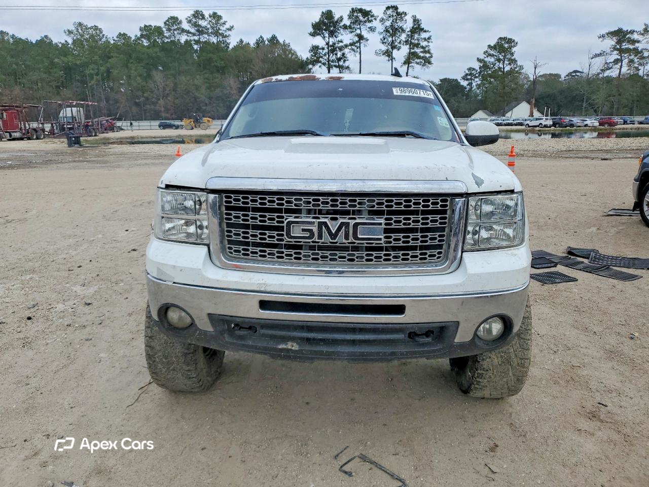 GMC Sierra 2013