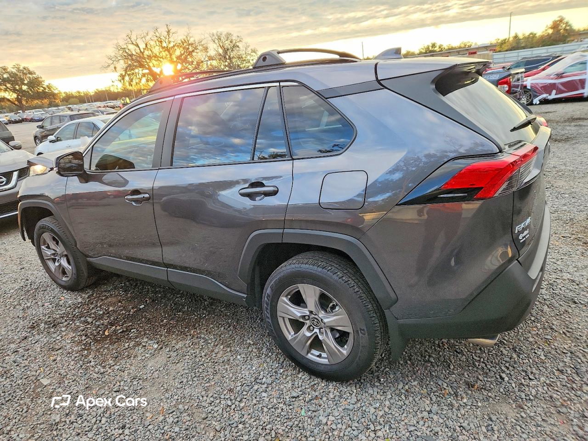 Toyota RAV 4 2025