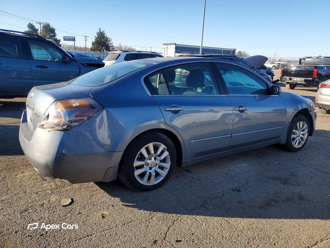 Nissan Altima 2012