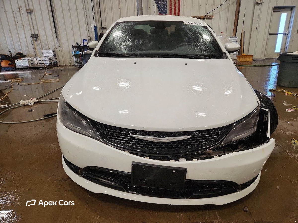 Chrysler 200 2015