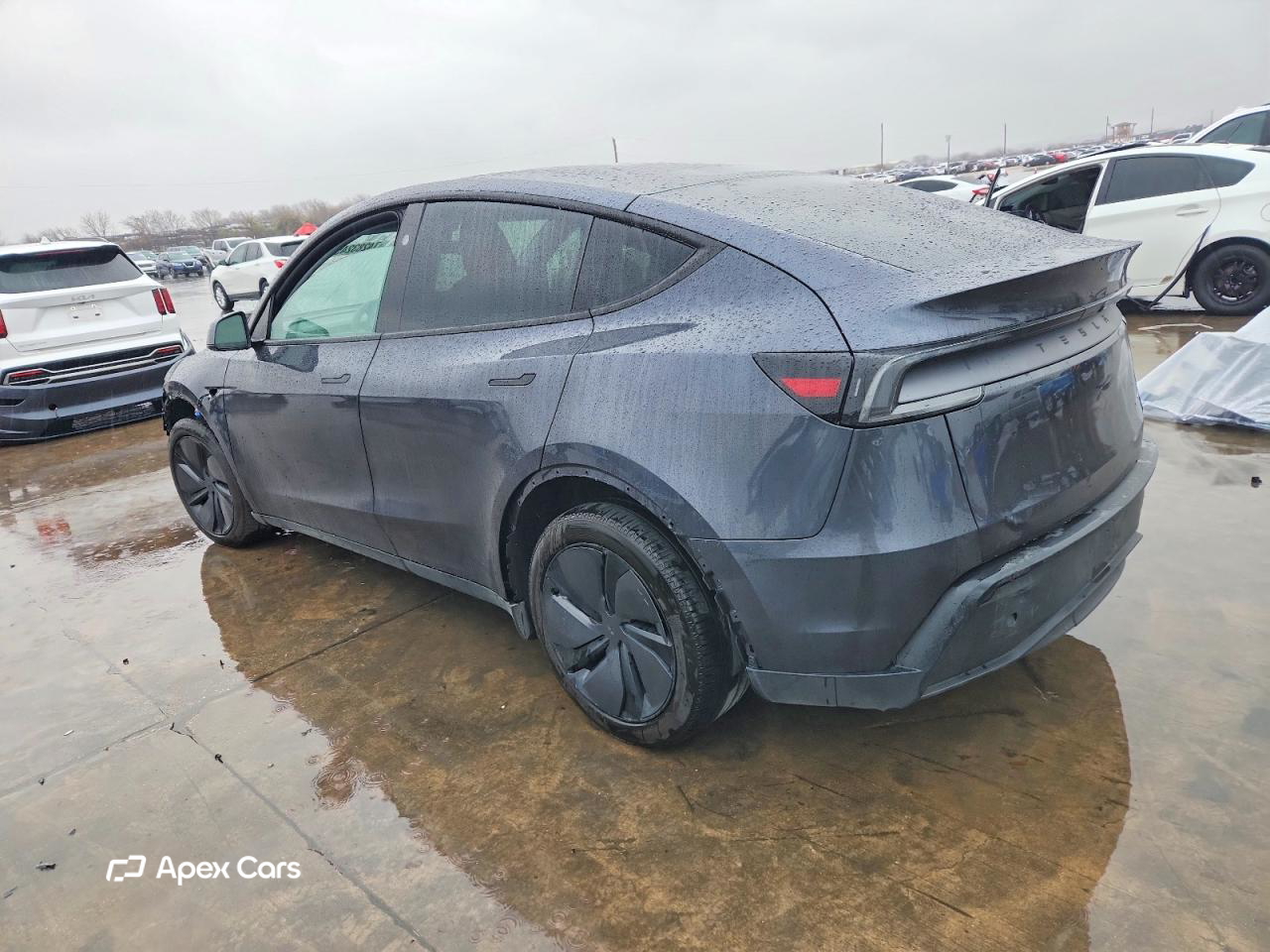 Tesla Model Y 2026