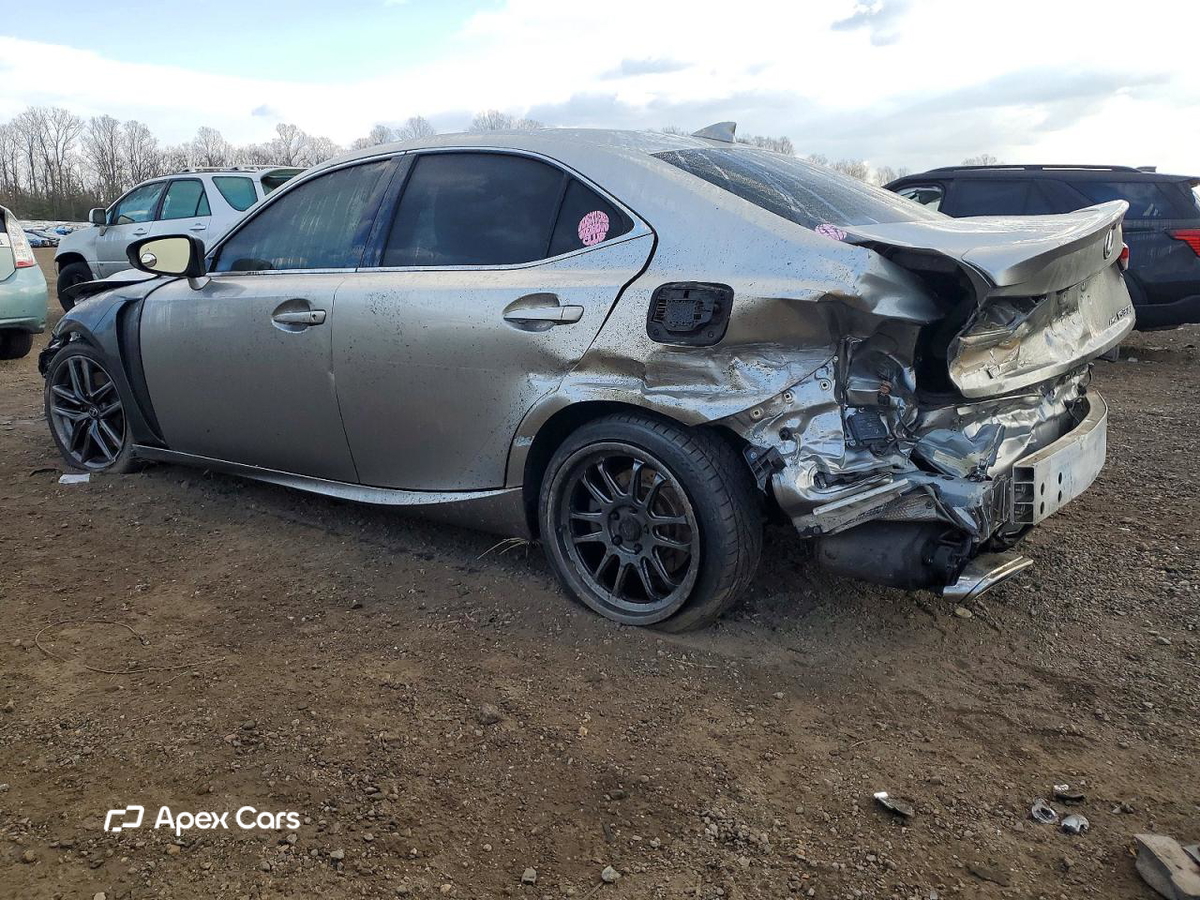 Lexus IS 2019