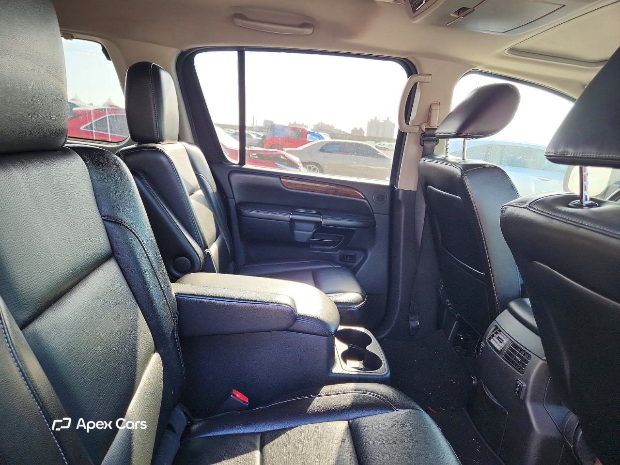 Nissan Armada 2012