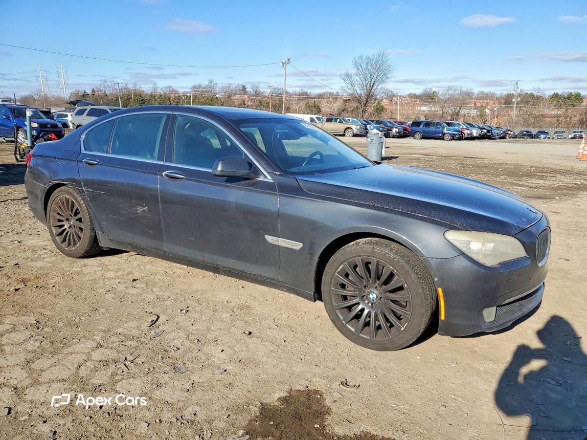 BMW Series 7 2012