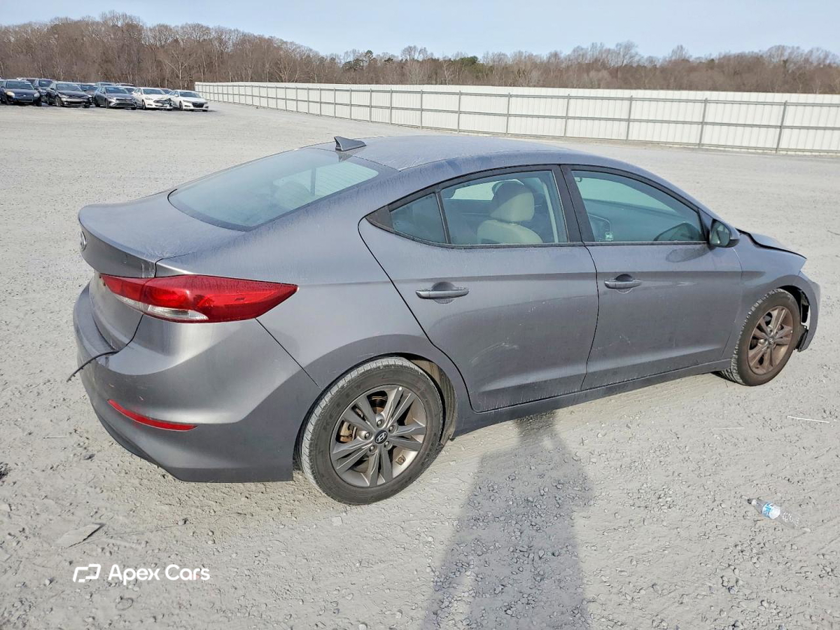 Hyundai Elantra 2018