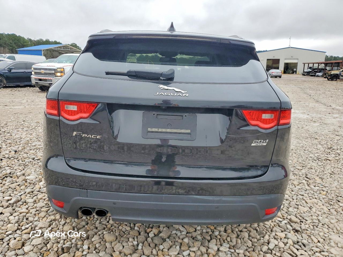 Jaguar F-Pace 2017
