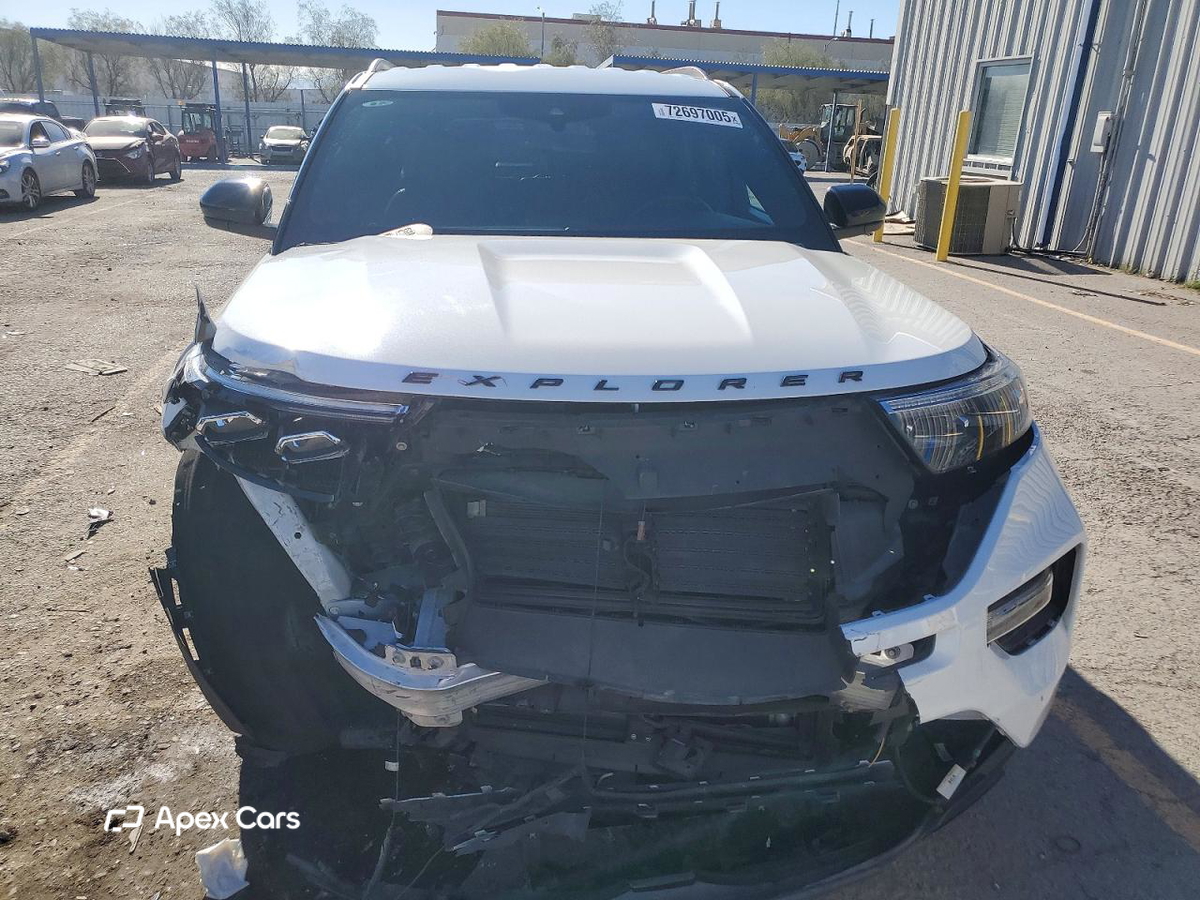 Ford Explorer 2023