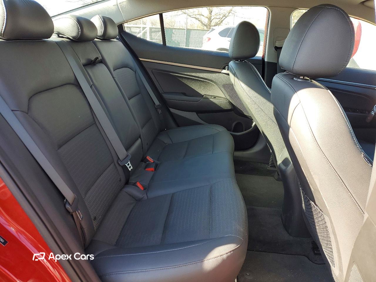 Hyundai Elantra 2017