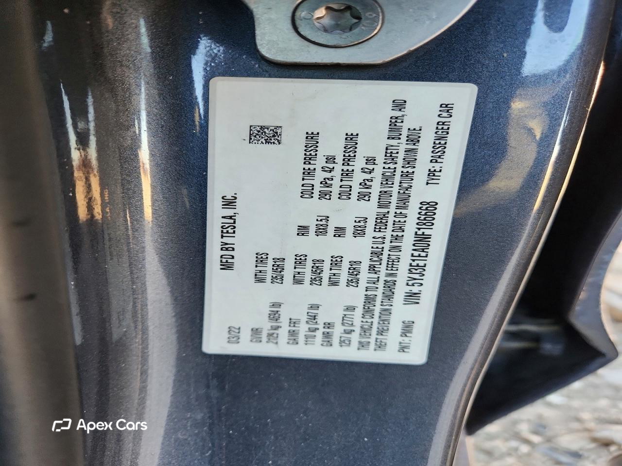 Tesla Model 3 2022