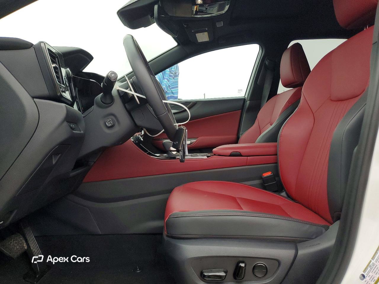 Lexus NX 2025